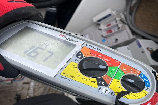 11d61025-e50a-4bad-a4a0-7494af95a568